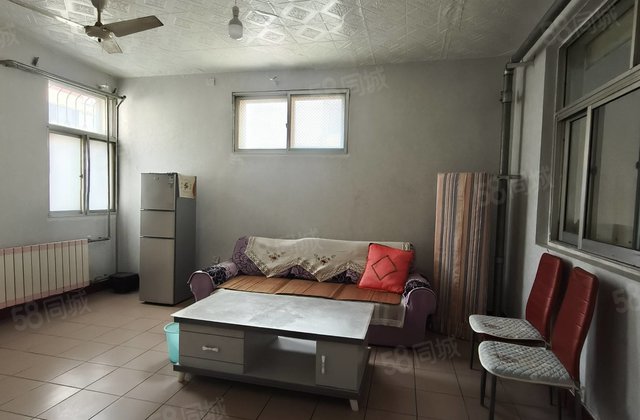 急售老东昌1:1，北顺附近，三室一厅，得房率高，全明户型