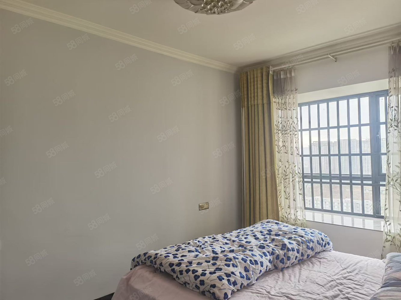 福海上苑3室2厅1卫92㎡南北59.8万