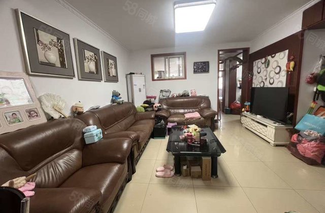 急售 振兴路 水城中学 和馨园 星光小区 二楼 三室50来个