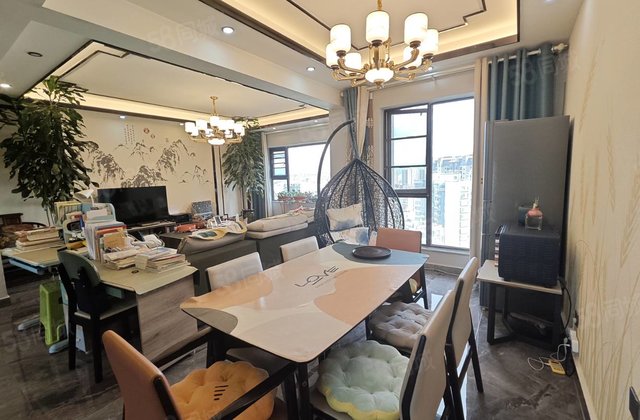 海棠香郡5室2厅206㎡139万二手房图片