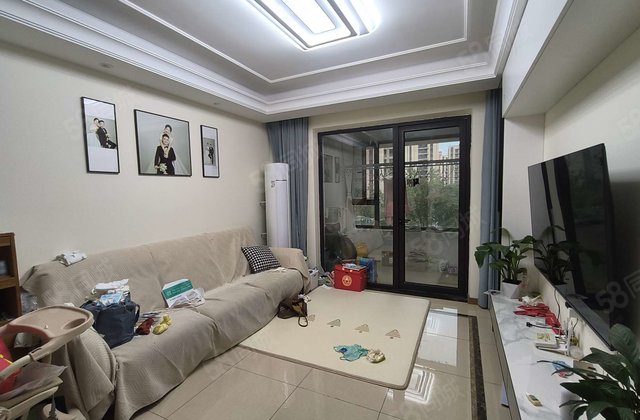 徒骇河边，精装三室，集美壹品，带车位，诚心出售，可按揭