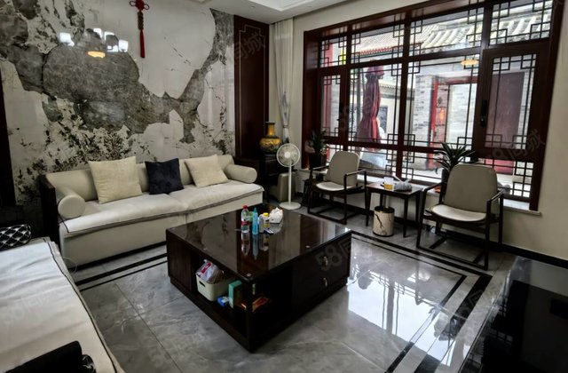 5室2厅 精装修 东昌   244平 房东急置换 诚意卖房