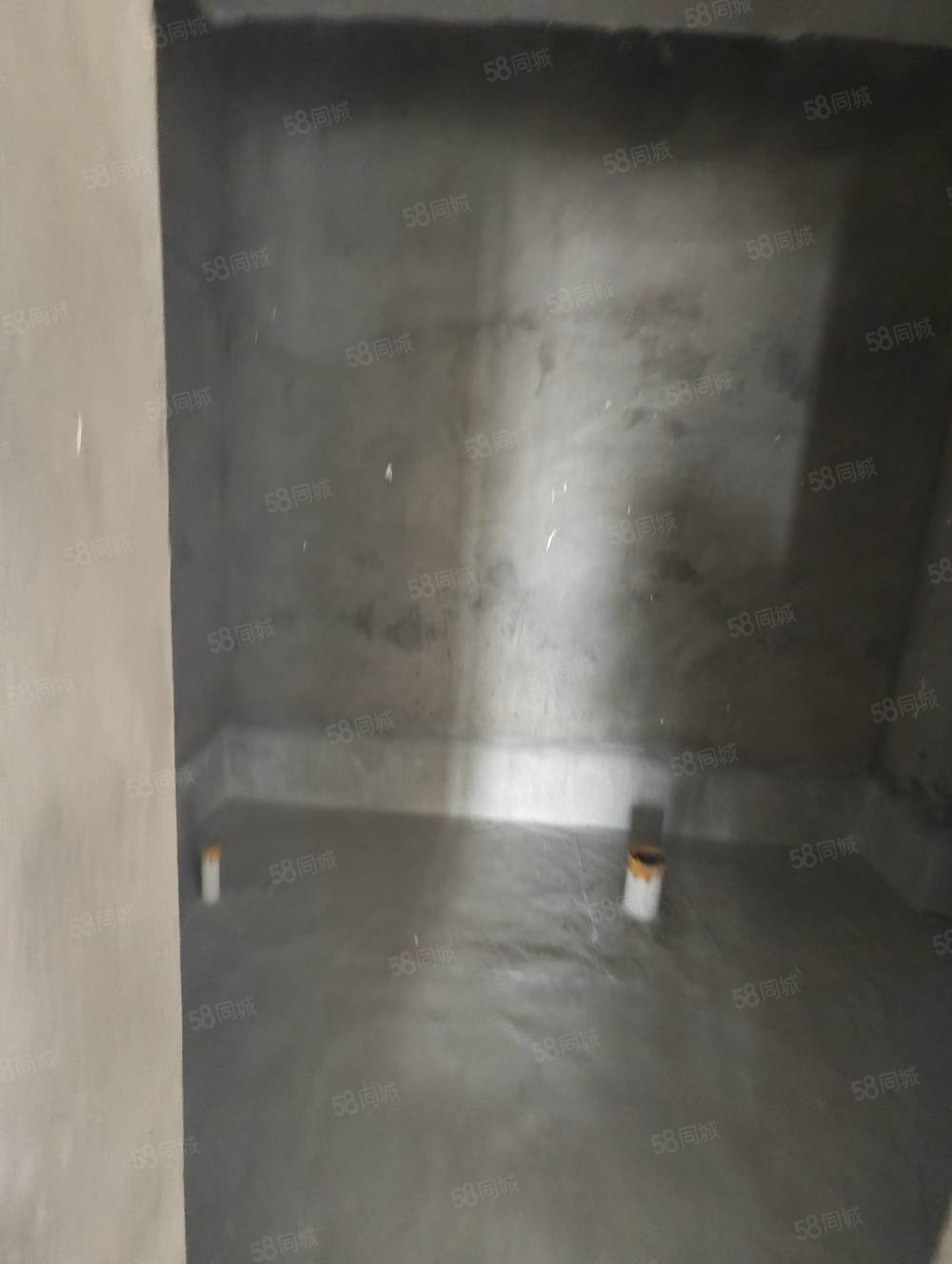 锦江丽都3室2厅1卫101㎡南北56万