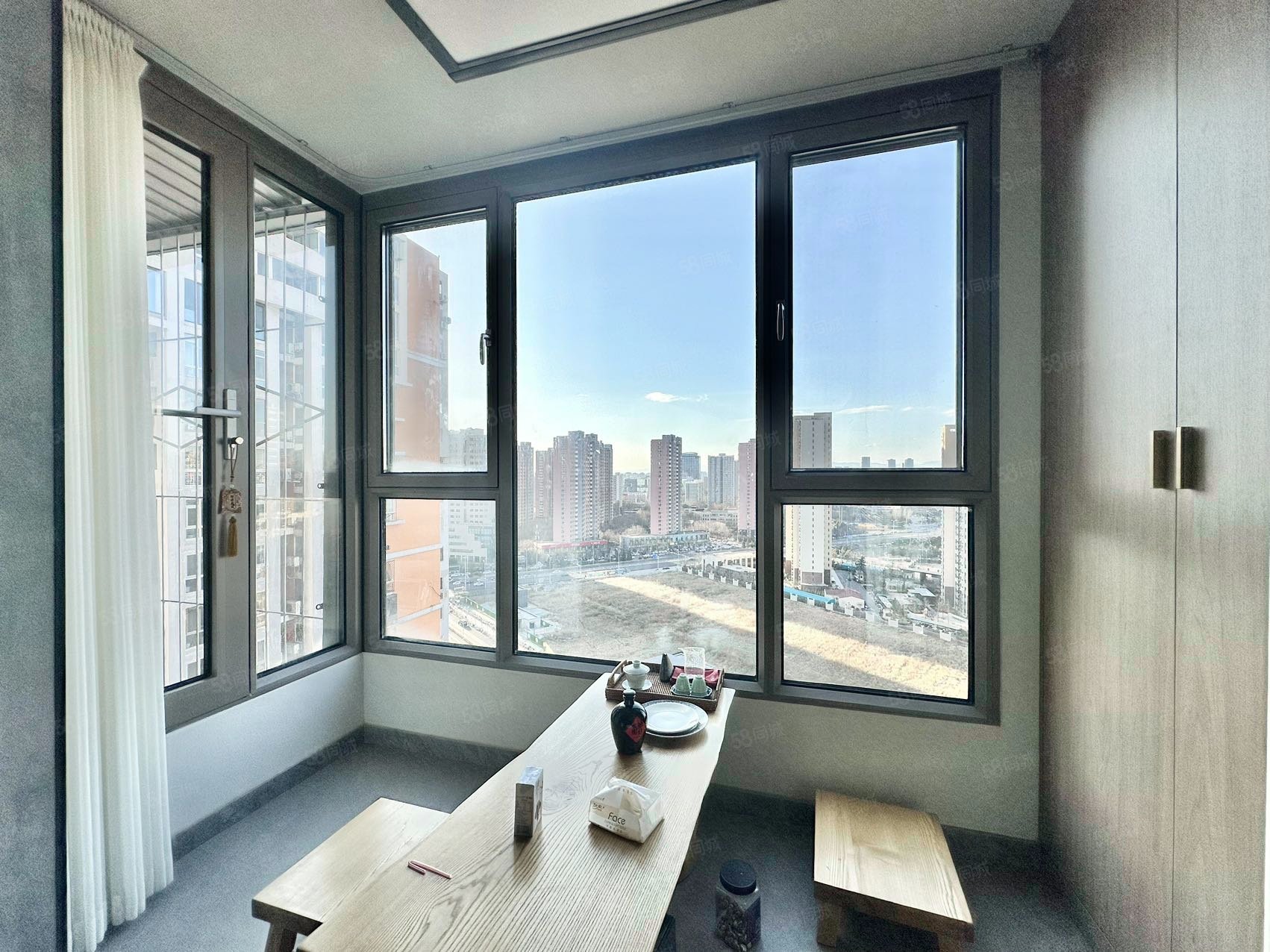 新紀(jì)家園2室2廳1衛(wèi)89.26㎡西南600萬