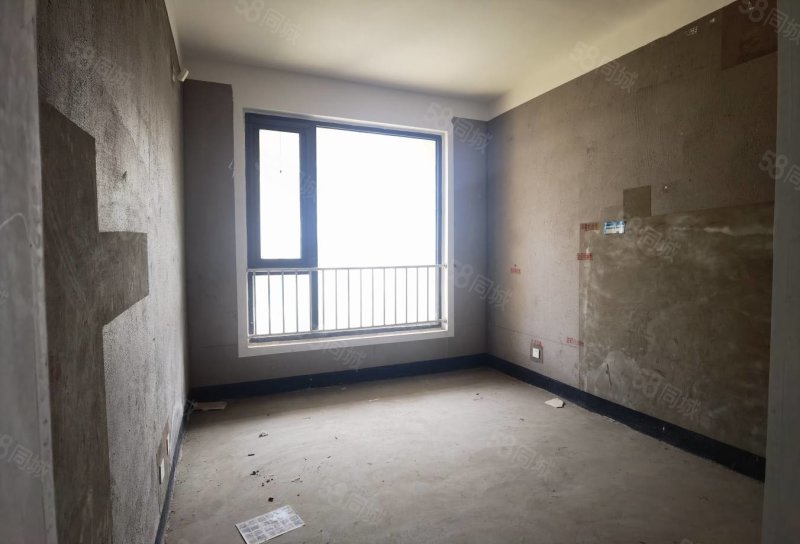 300平院子 国悦府一期下叠复式 带车库观山视野开阔 国山墅