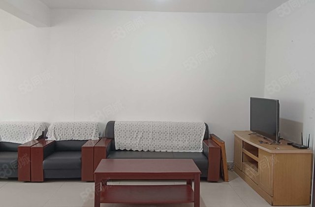 香江 出行方便 楼龄新 近医院 电梯房 产权清晰 南北通透