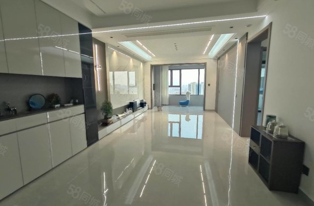 急售 国岳府 清水湾 次新小区 精装修 拎包入住