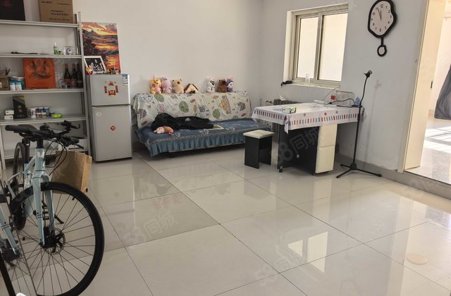 房东急售 商业配套齐全 高楼层视野无遮挡 近医院 诚意出售