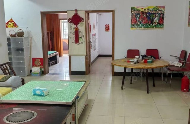 清江山水花园小区3室2厅130㎡45万二手房图片