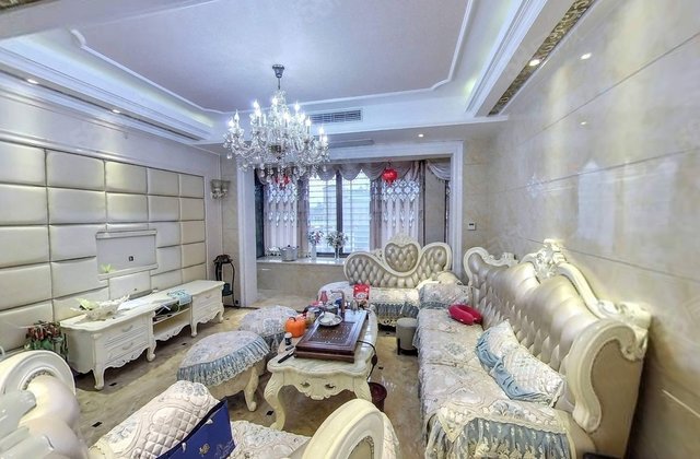 宏宇花园4室2厅131.08㎡128万二手房图片