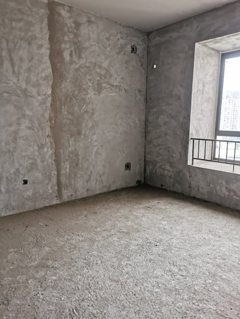 领地凯旋广场3室2厅2卫105㎡南北53.8万