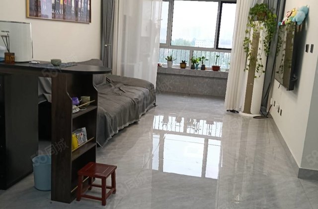 万达北邻，精装三室，带车位地下室，水城悦府，明星兰庭