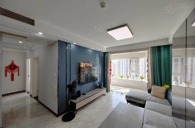 真实在售 急卖 急卖 精装修 带车位 双阳台 锦绣学府