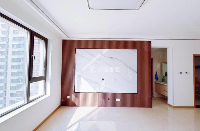 房东急售 区妇幼 香江旁 诚心出 精装修 西边户的 保证真实