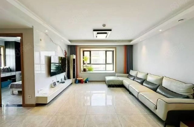 徒骇河观景房 莲湖新城东边户 精装带车位储藏室 诚心出售