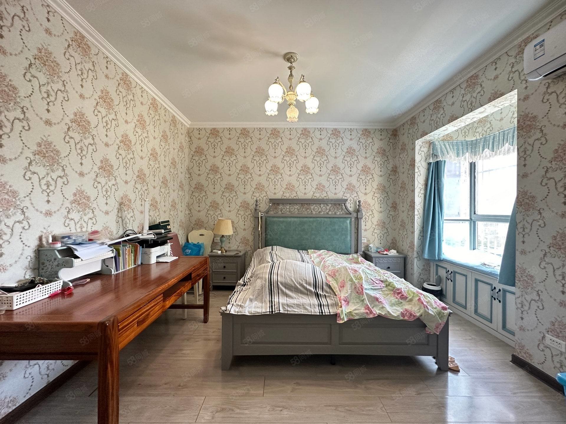 国瑞蓝山郡3室2厅1卫121㎡南北73.8万