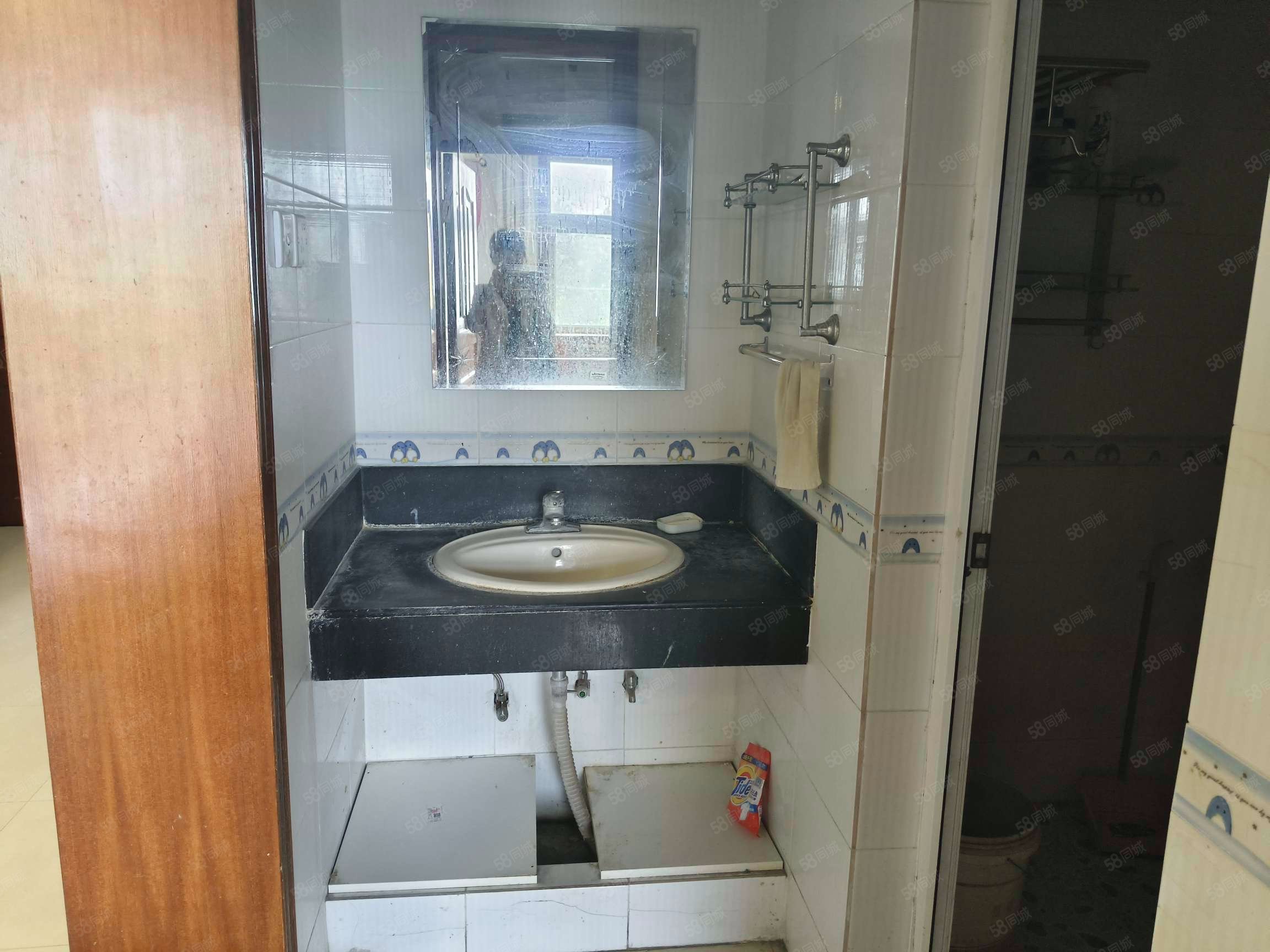 平谷水務(wù)局小區(qū)3室2廳1衛(wèi)89.25㎡南北163萬