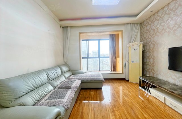 锐力领峰2室1厅84㎡158万二手房图片