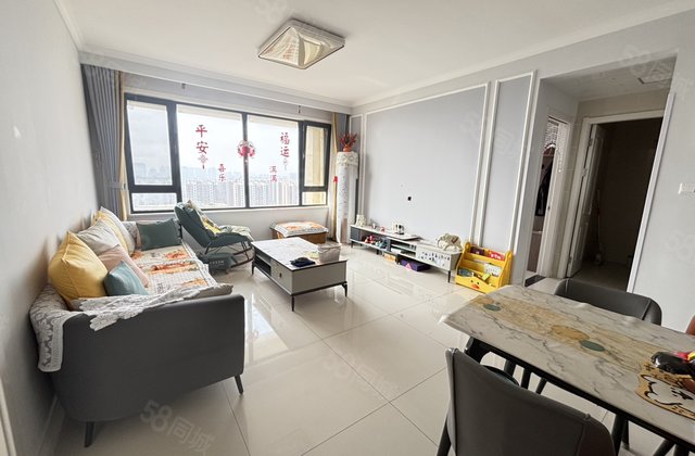 百合三期精装修一梯一户，全屋精装修好楼层观景房视野开阔