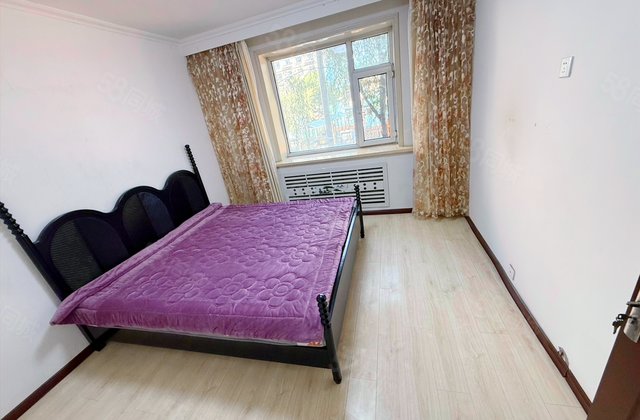 新科小区3室2厅126㎡89万二手房图片