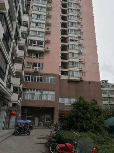 鼎盛大厦 6楼 三证齐全 清水装修 简单 价格便宜 龙港大道