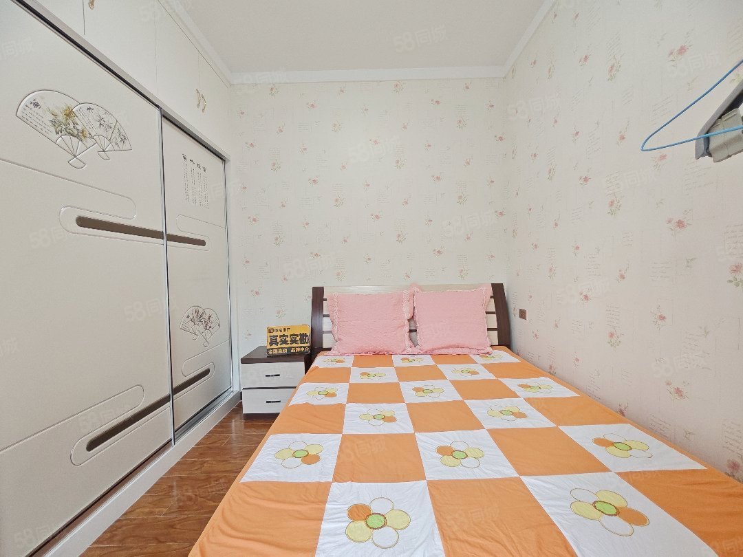 天麟汇景园2室2厅1卫78㎡南北59万