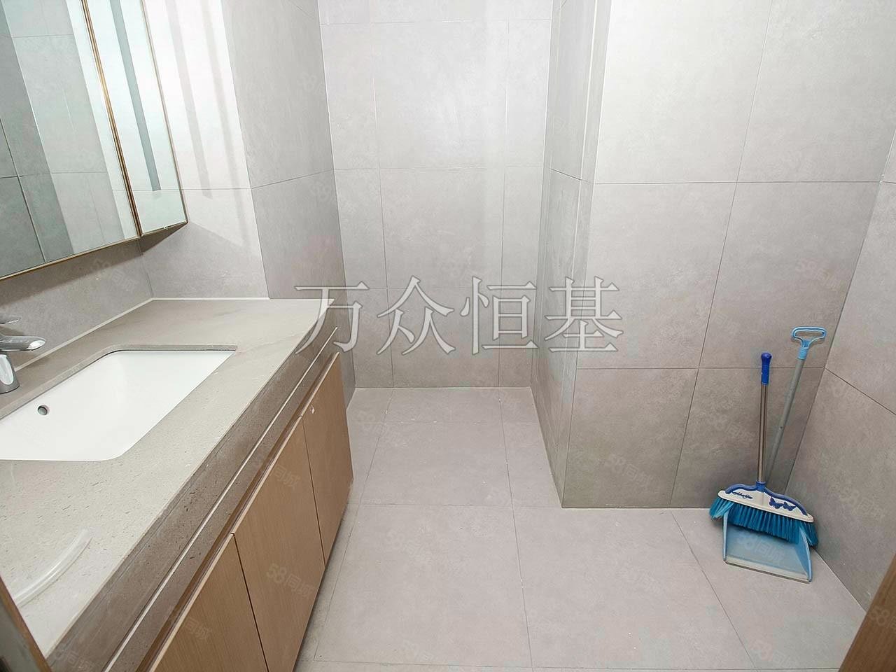 國瑞熙墅二區(qū)5室2廳3衛(wèi)418.21㎡南北1550萬