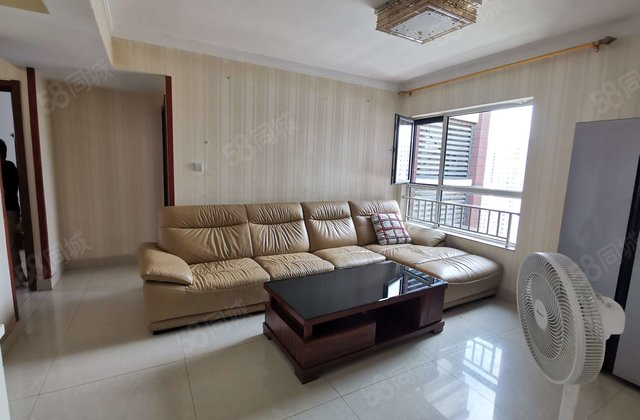 水岸花语   三室 免大税 带储藏室 滨河 东苑 莲湖新城