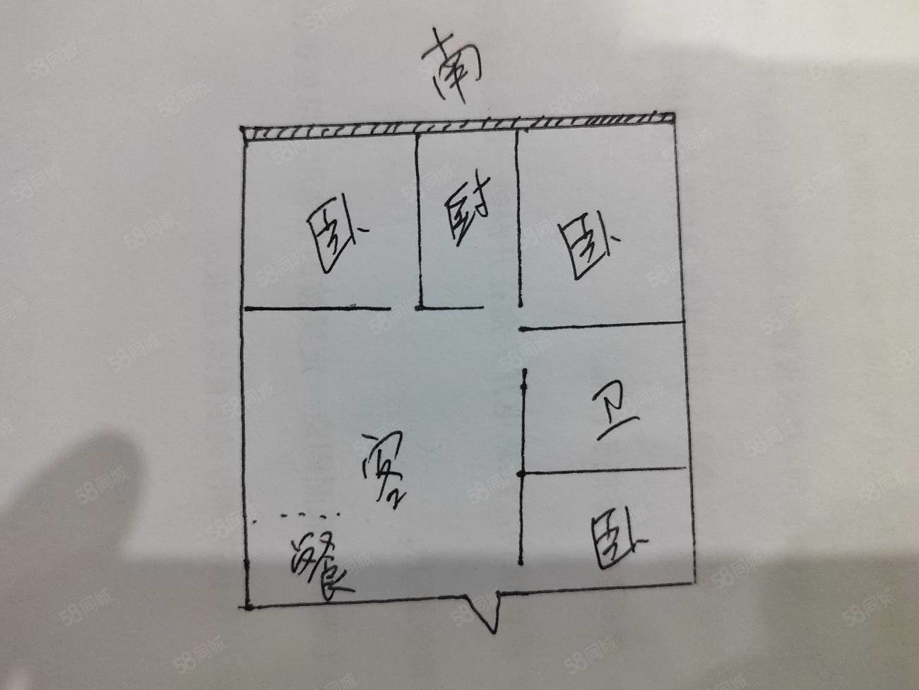 秀水苑3室2厅1卫102㎡南76万