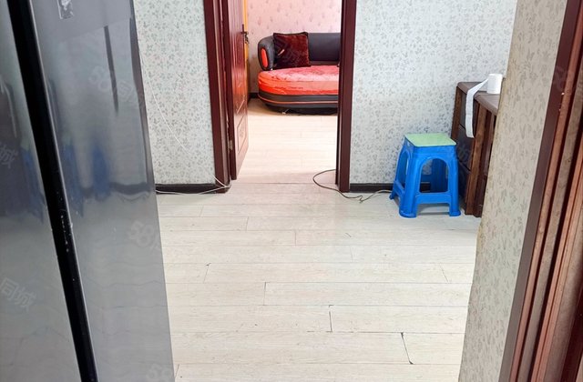 万龙花园2室1厅55㎡25.8万二手房图片