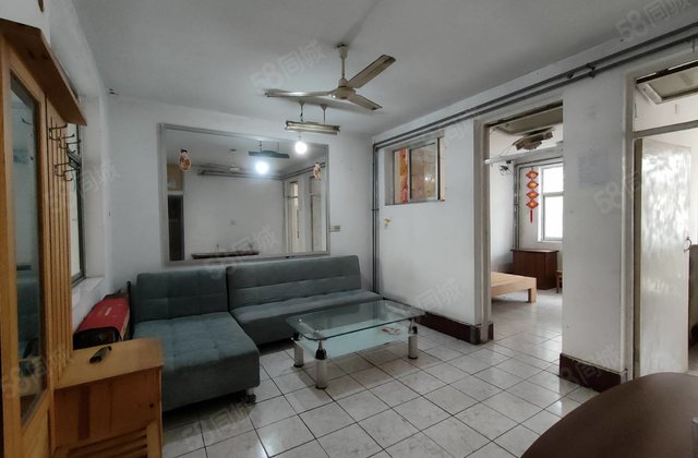 文轩本部 一墙之隔 龙山北区 低楼层 正三室 南北通透