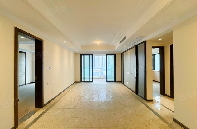 德商御府天骄3室2厅107.41㎡185万二手房图片