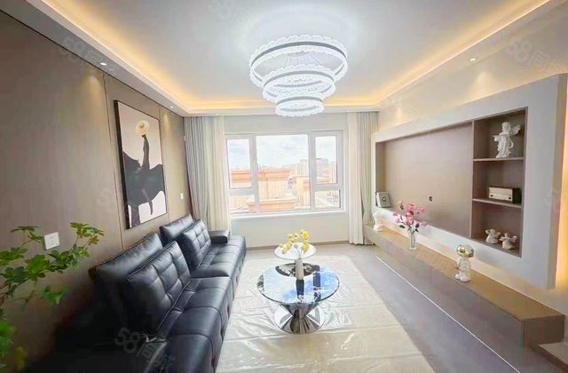 地铁名典玫瑰苑2室1厅80㎡54万二手房图片