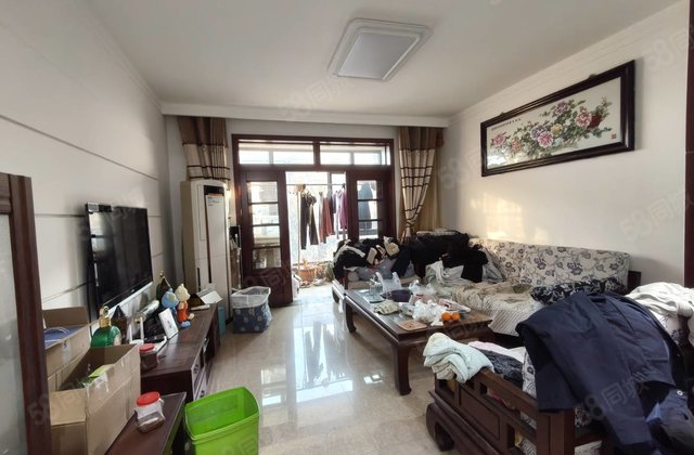 东边户名人苑三期电梯洋房145平190万带阳面车库,城市主人