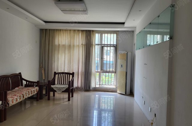 必看好房 板楼 小三居 带电梯 双卫格局 近医院 诚意出售