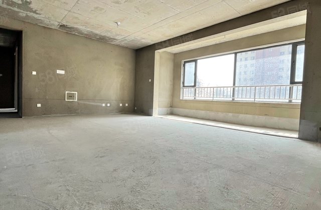 鲁商知春湖乐活园(公寓住宅)4室2厅164㎡66万二手房图片