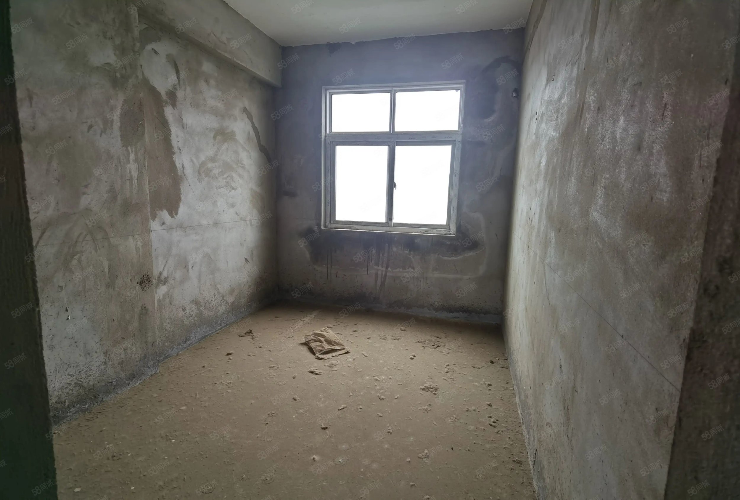 盛世东城3室2厅2卫135.6㎡南北51万