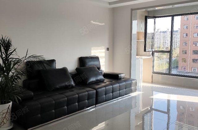 天保新城(东区)3室2厅110.05㎡68万二手房图片