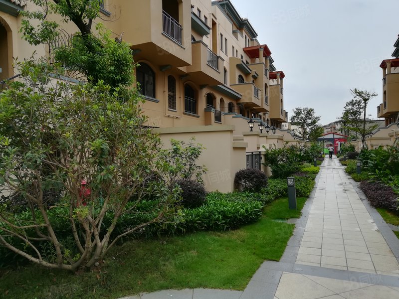 万科山景城 星空上叠 双大露台 小区周边素质高,长岭路-广州58同城