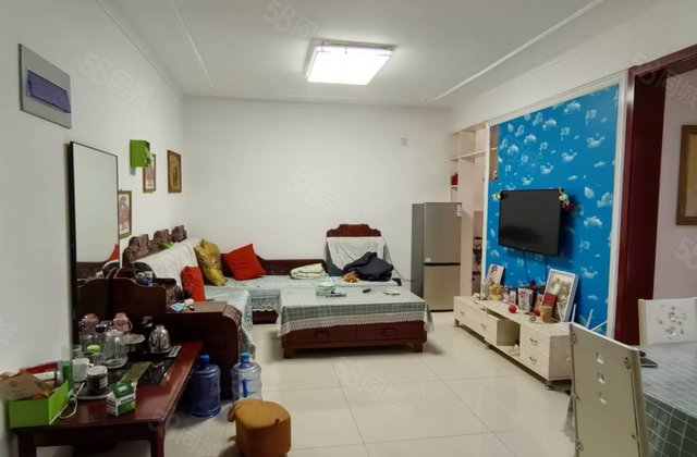 徒骇河边 水岸花语 温馨两室  精装  小高层