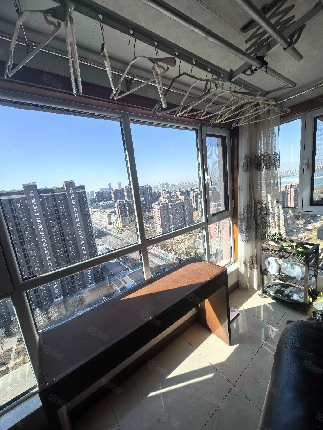 阅海万家b区小块地电梯上跃复式三室两厅两卫近邻一幼一小和九中