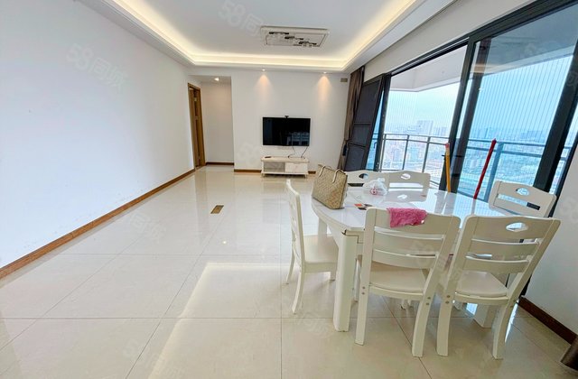 鼎峰悦境4室2厅118.83㎡315万二手房图片