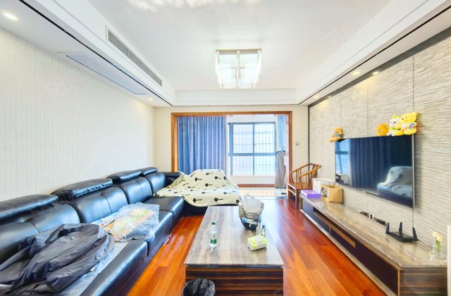 天麓尚层(二四期)4室2厅120.83㎡96万二手房图片