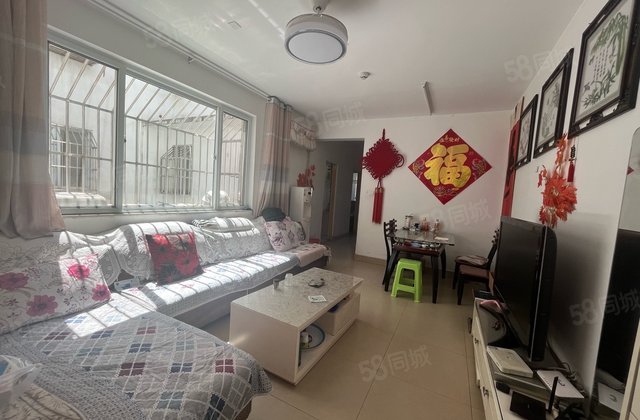 望湖花园！东边户86平2居室！楼层采光好！房东诚心出售！抢！