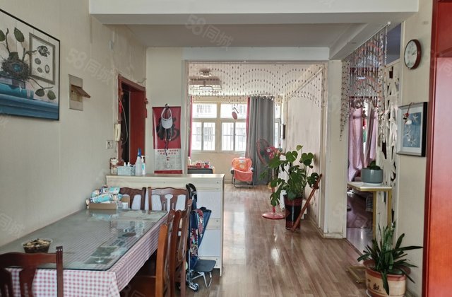 文轩八中对过 精装两室两厅 通透 柳园小区