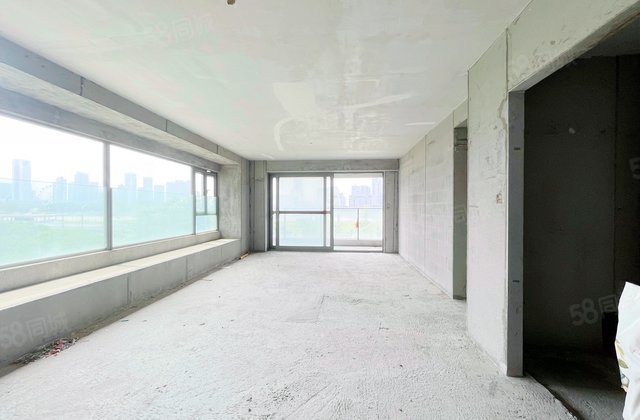 天樾水岸4室2厅164.58㎡385万二手房图片