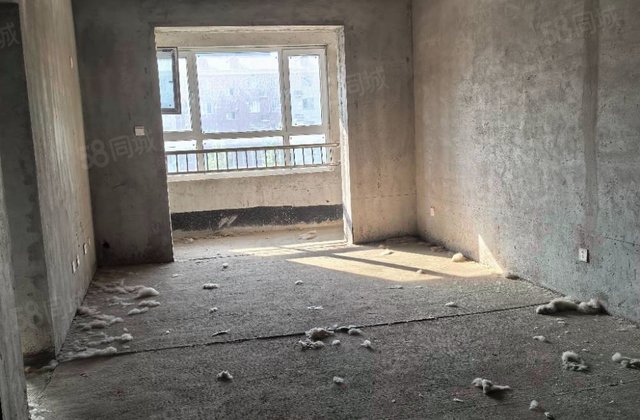 北京世代C区2室1厅85㎡55万二手房图片