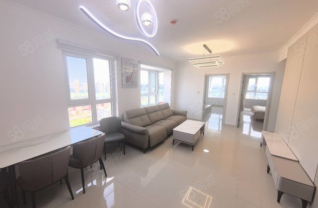 老文轩外国语 聊大北门中医院 羡林苑 东边户 精装三室