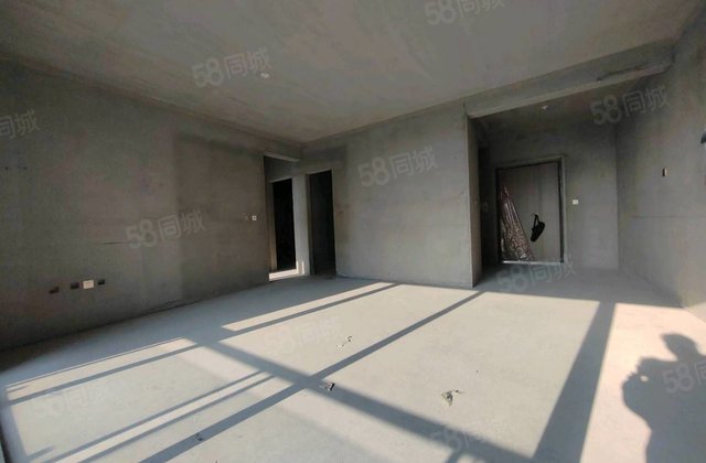 皇庭开元府2室2厅101㎡71.8万二手房图片