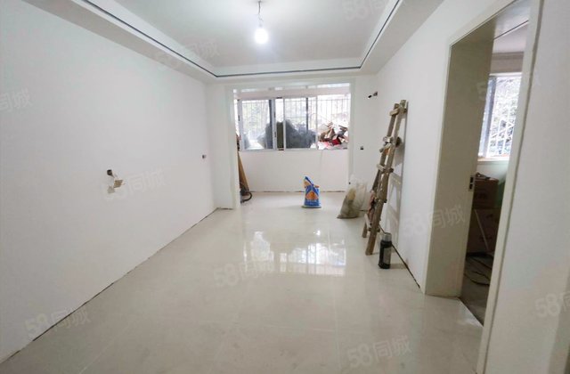 电信路后街5号院2室2厅64.13㎡110万二手房图片